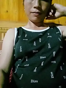 lucybaby00 online show from July 1, 2026, 10:59 am