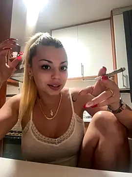 NoeliaGarcia17 online show from September 21, 2025, 10:15 pm