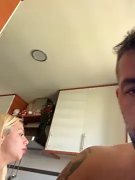 NoeliaGarcia17 online show from September 11, 2025, 2:39 pm