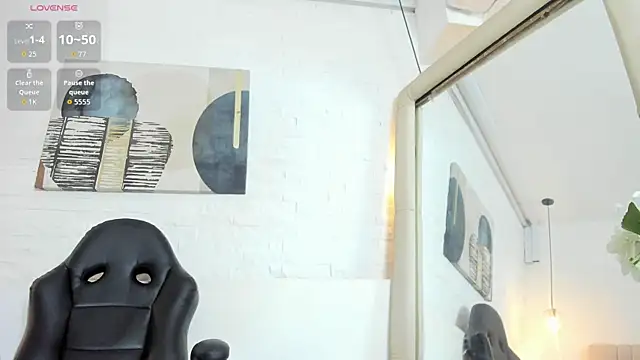 Sarah GothicGirl online show from January 10, 2026, 7:42 pm