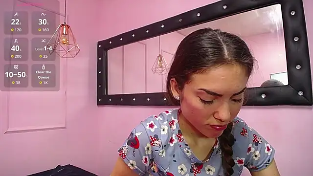 danna7cute online show from April 9, 2026, 11:11 pm