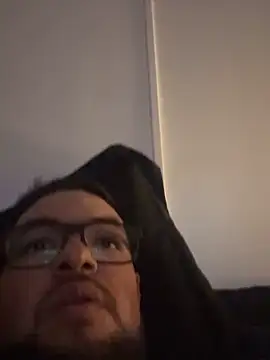 Snapshot of javier_89ER chatting on January 7, 2026, 3:22 am javier 89ER online show from January 7, 2026, 3:22 am