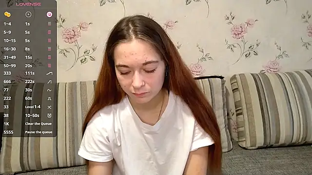 Snapshot of KissKarina chatting on September 28, 2025, 1:07 pm KissKarina online show from September 28, 2025, 1:07 pm