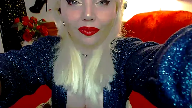 Snapshot of FURclubFETISH chatting on March 15, 2025, 1:07 pm FURclubFETISH online show from March 15, 2025, 1:07 pm