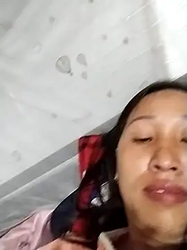 cute love00 online show from February 19, 2026, 11:56 pm