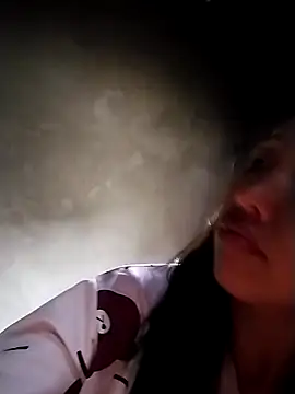 cute love00 online show from February 22, 2026, 1:52 am