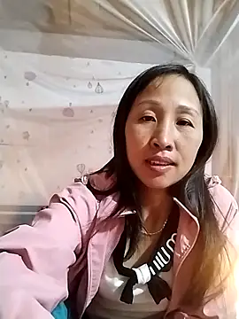 cute love00 online show from December 19, 2025, 12:36 am