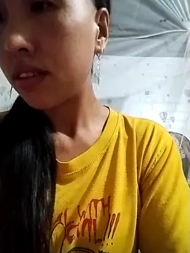 cute love00 online show from October 1, 2025, 1:26 pm