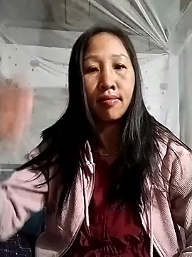 cute love00 online show from February 11, 2026, 11:04 pm