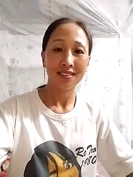 cute love00 online show from September 17, 2025, 11:18 pm