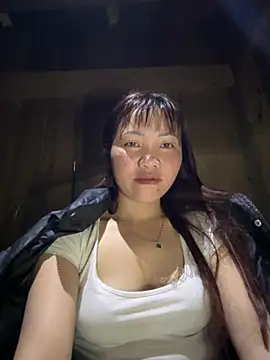 Snapshot of adbosa_00 chatting on February 21, 2026, 11:18 pm adbosa 00 online show from February 21, 2026, 11:18 pm