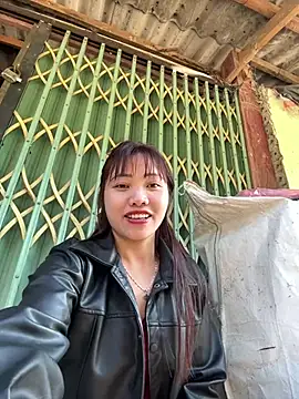 Snapshot of adbosa_00 chatting on January 18, 2026, 2:15 am adbosa 00 online show from January 18, 2026, 2:15 am