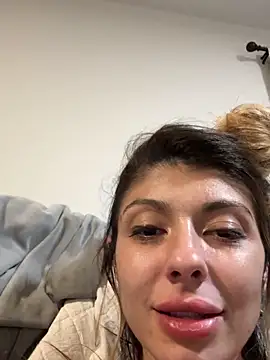 bbgurlnickii online show from October 11, 2025, 10:05 am