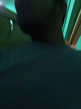 Snapshot of sexofbro chatting on December 17, 2025, 7:35 am sexofbro online show from December 17, 2025, 7:35 am