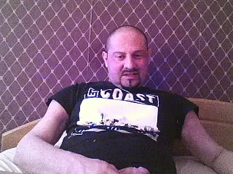  NEREZA  online show from June 4, 2026, 3:06 pm