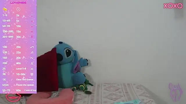 Allison 19   online show from October 21, 2025, 1:54 pm