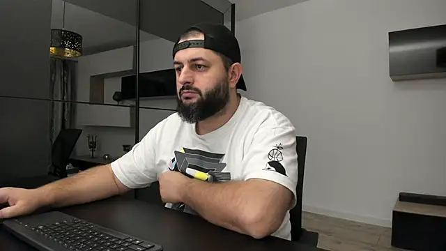 DravenPeak online show from September 13, 2025, 1:16 am