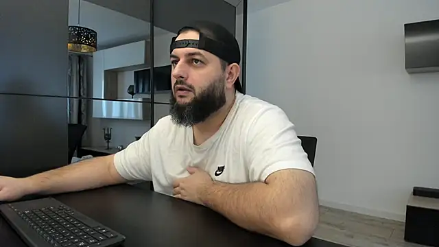 DravenPeak online show from November 8, 2025, 12:31 pm