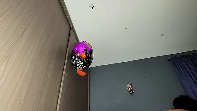 Angelic AP online show from November 13, 2025, 4:38 am