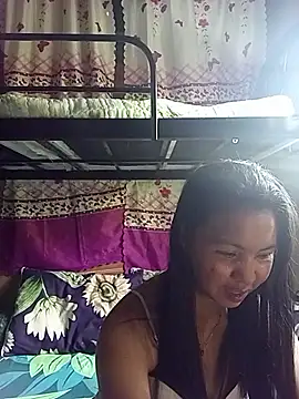 Snapshot of oceanlover23 chatting on March 3, 2026, 1:12 am oceanlover23 online show from March 3, 2026, 1:12 am