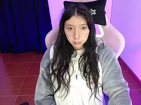 ScarlettShirahoshi online show from September 22, 2025, 9:48 am