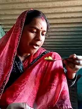 Mohini-xx online show from November 7, 2025, 3:33 am