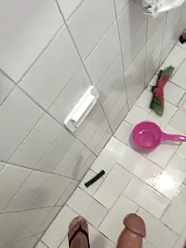 bilalbilal1 online show from November 17, 2025, 1:20 am