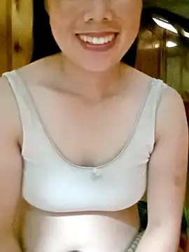 LyyChac online show from September 13, 2025, 1:49 am