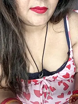 indian-hotmilfs online show from February 4, 2026, 5:19 pm