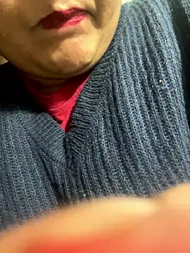 indian-hotmilfs online show from January 17, 2026, 1:47 pm