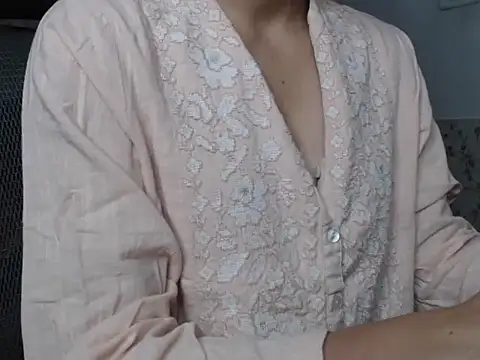 snow white123 online show from September 8, 2025, 7:57 pm