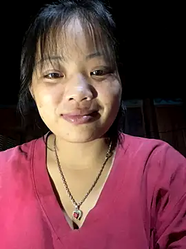 Lyrasss online show from October 11, 2025, 5:25 pm