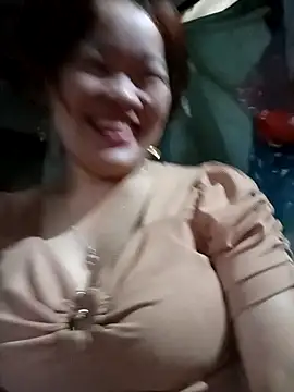 sukabae00 online show from November 12, 2025, 1:54 am