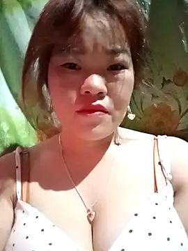 sukabae00 online show from November 13, 2025, 6:45 pm