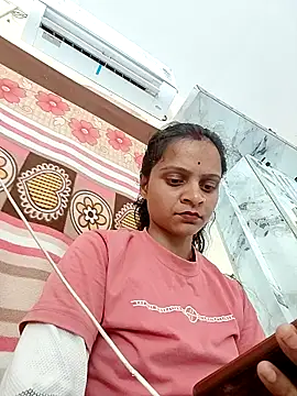 Snapshot of Sonam_dhakad chatting on April 17, 2026, 7:44 am Sonam dhakad online show from April 17, 2026, 7:44 am