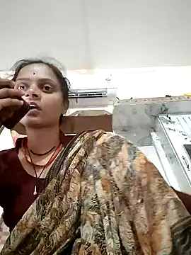 Snapshot of Sonam_dhakad chatting on April 10, 2026, 6:15 pm Sonam dhakad online show from April 10, 2026, 6:15 pm