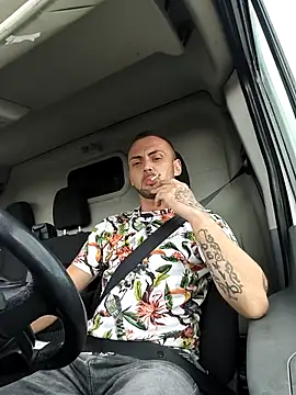 papichulo0099 online show from September 17, 2025, 6:37 am