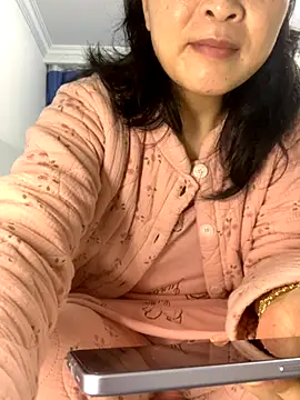 cgooh-611 online show from November 8, 2025, 9:35 am