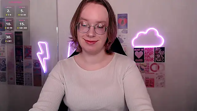 Snapshot of Amanda_Butlerr chatting on May 12, 2026, 12:00 pm Amanda Butlerr online show from May 12, 2026, 12:00 pm