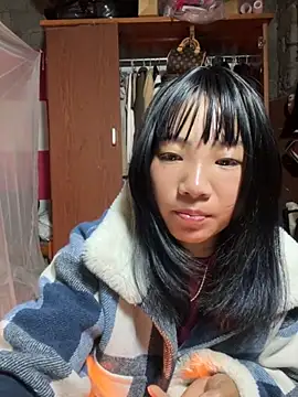 AAANINE22 online show from October 25, 2025, 4:00 am