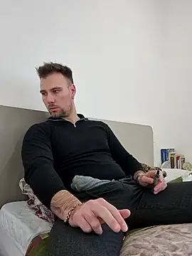 mrlyuis online show from January 9, 2026, 12:56 pm