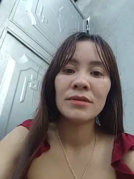 Snapshot of TinTim02 chatting on May 14, 2026, 10:45 am TinTim02 online show from May 14, 2026, 10:45 am