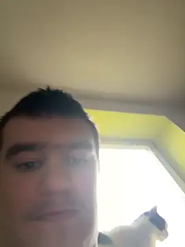 pussyhunter323557 online show from November 21, 2025, 1:43 pm