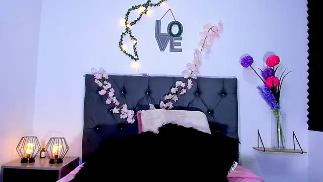 SagiraBelle online show from January 6, 2026, 4:33 pm