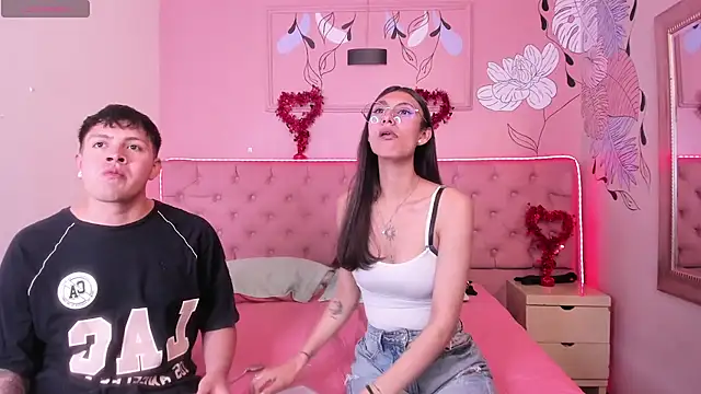 Ethan N Abby online show from September 29, 2025, 8:03 pm