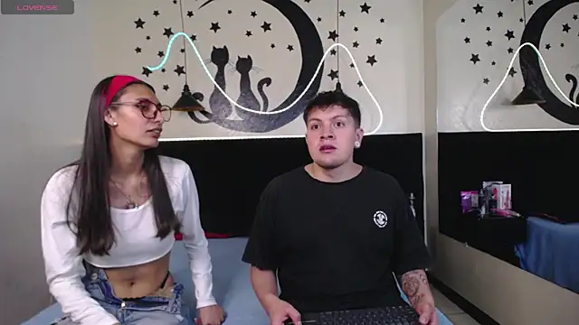 Ethan N Abby online show from September 16, 2025, 8:21 pm