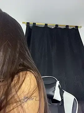 Snapshot of Scarlett05 chatting on February 13, 2026, 2:00 am Scarlett05 online show from February 13, 2026, 2:00 am