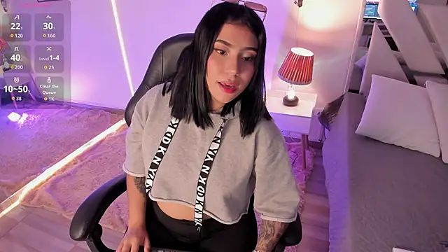 emy williams online show from December 5, 2025, 7:23 pm