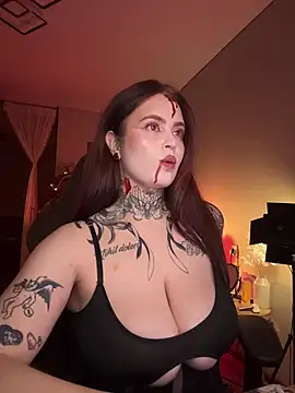 Mariiiiiway online show from October 30, 2025, 8:06 pm