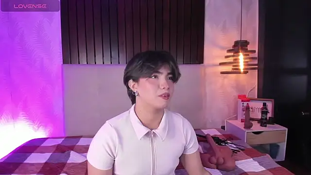 Creamy Angelo online show from November 2, 2025, 8:47 pm